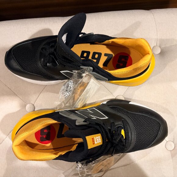 UNIQUE BRAND NEW Mens New Balance 997S TAXI Sneakers